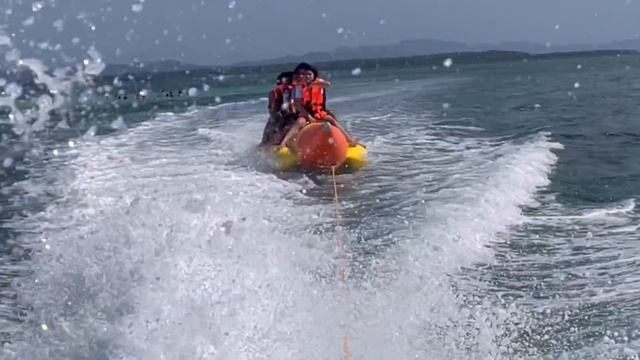 BANANA BOAT RIDE EXPERIENCE AT QUEZON PROVINCE смотреть онлайн