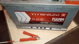 Как без электричества от авто аккумулятора сделать свет в доме, палатке, на улице!