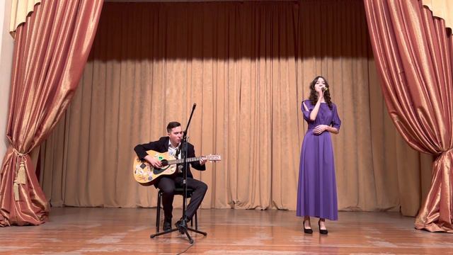 Музыка А. Петрова, слова М. Цветаевой «Под лаской плюшевого пледа», Исполняет: Дарья Назарова смотреть онлайн