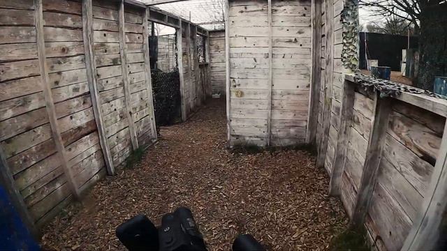 Hold Your Ground | AUG XS смотреть онлайн