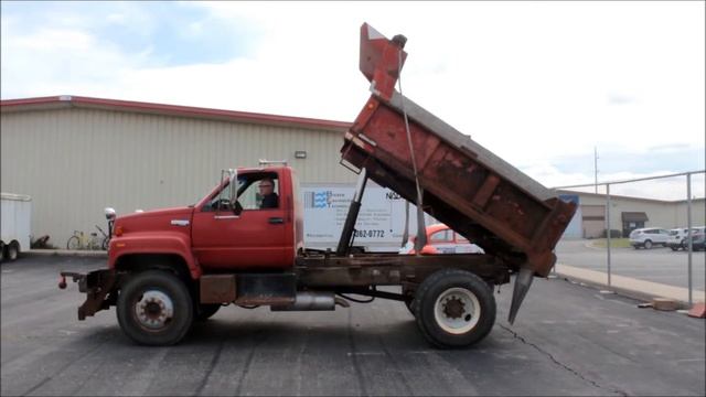 Lot 2: 1990 Chevrolet C70 Kodiak Diesel Dump Truck, L6 6.6L смотреть онлайн