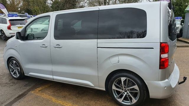 K3PTV Peugeot Traveller 2.0 Blue HDI Allure 180 bhp 8 Seater MPV in Silver + Stills 4K смотреть онлайн