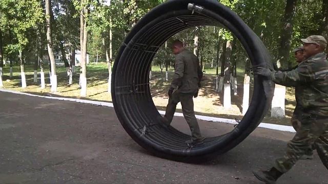 На работе как белка в колесе, в прямом смысле))) смотреть онлайн