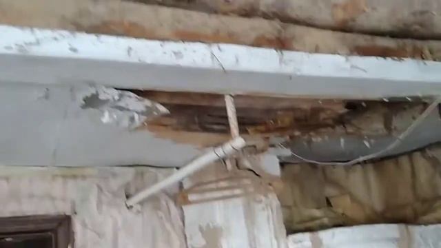 Ремонт дома 1945 года .Ремонт бревенчатого дома.Часть 2 . День 7. смотреть онлайн