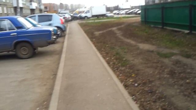 Необходимы парковочные столбики для защиты интересов пешеходов - 2 смотреть онлайн