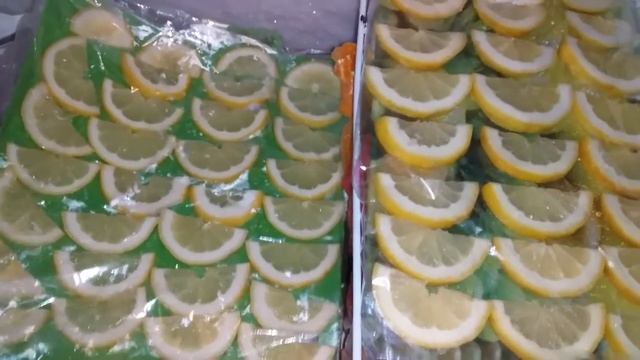 ЗАМОРОЗКА ЛИМОНОВ ! САМЫЙ ПРОСТОЙ СПОСОБ ЗАМОРОЗКИ ! смотреть онлайн