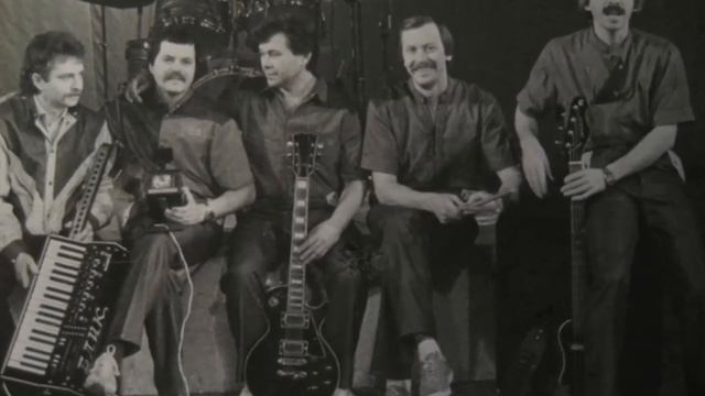 ВИА "Вольный ветер" - Чистые пруды. смотреть онлайн