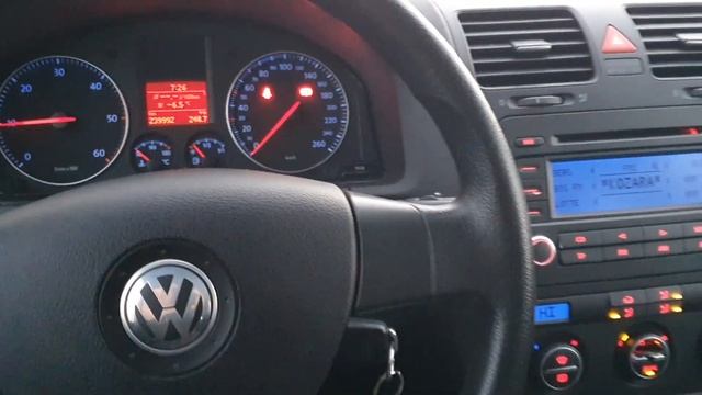 Volkswagen Golf mk 5 V 1.9 TDI Cold Start Diesel смотреть онлайн