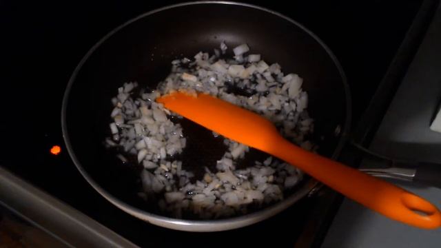 Грибы, фаршированные карбонадом. Вкусные фаршированные шампиньоны. смотреть онлайн