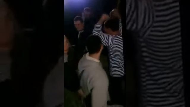 Войсковые контрабасы на обучении в 242 УЦ ВДВ. 2015 г смотреть онлайн