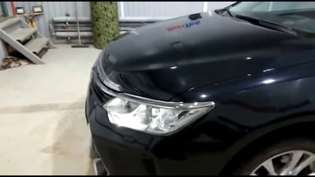 Замена линз и установка ДХО на Toyota Camry смотреть онлайн