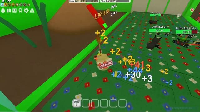 Can my BASIC BEES Squash these Ants? - Bee Swarm Simulator Ant Challenge смотреть онлайн