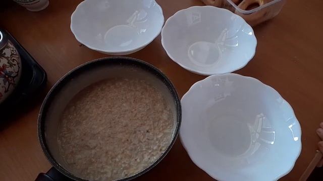 ВЛОГ. БОРЩ. ОВСЯНКА. ДАСТАН КАТАЕТ ТЕСТО. МАНИКЮР ДОМА.ВЕСЕЛЫЕ ИГРЫ.С 10 - 17 ЯНВАРЯ 2022ГОДА.