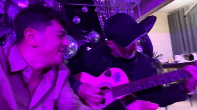 Сакит & Руслан | На гитаре супер музыка 2023 | смотреть онлайн