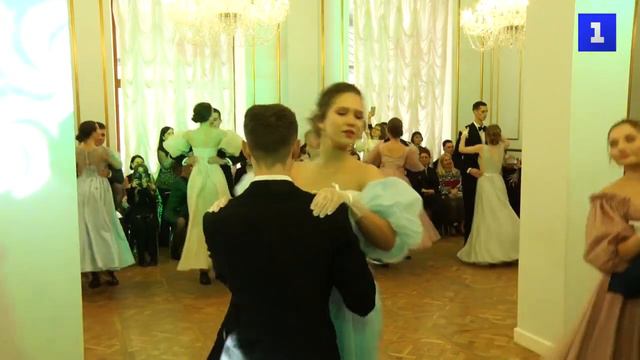 В Доме офицеров флота прошёл второй Плехановский бал. Репортаж Первого Севастопольского канала