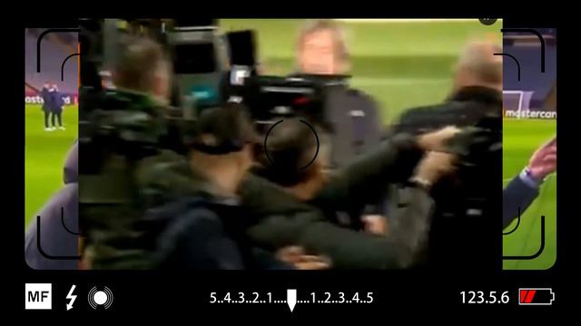 DE LAURENTIIS EMPUJA CÁMARA y CORTA ENTREVISTA POLITANO en MONTJUIC смотреть онлайн