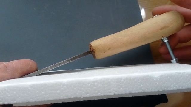 Один из вариантов заточки шорного ножа.m4v