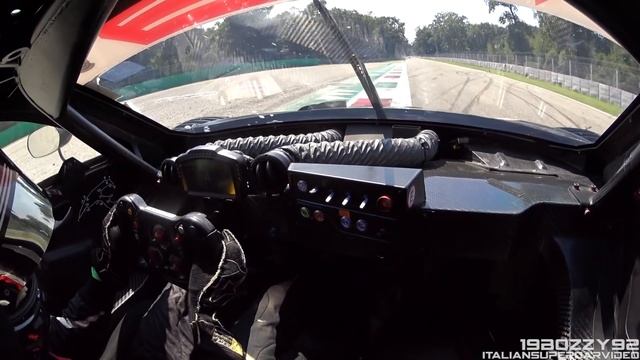 Renault R.S.01 w/ Nissan GT-R R35 Engine in action at Monza Circuit + OnBoard! смотреть онлайн