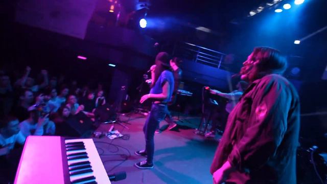 Сломанный воздух - Небо над Берлином (Live at Muz-OnLine VII) | live dnb | смотреть онлайн