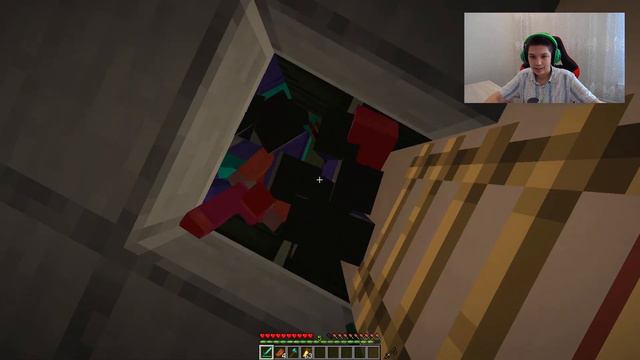 ПОБЕГ ИЗ БОЛЬНИЦЫ С ЗОМБИ ЧЕЛЛЕНДЖ В MINECRAFT смотреть онлайн