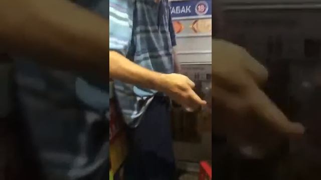 Карман заело Алкаша трясет с бадуна Алкаш в магазине пуш зе темпо Отрезал карман на штанах смотреть онлайн