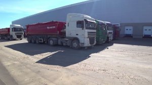 Камаз разбил мне лобовое стекло((День не задался.