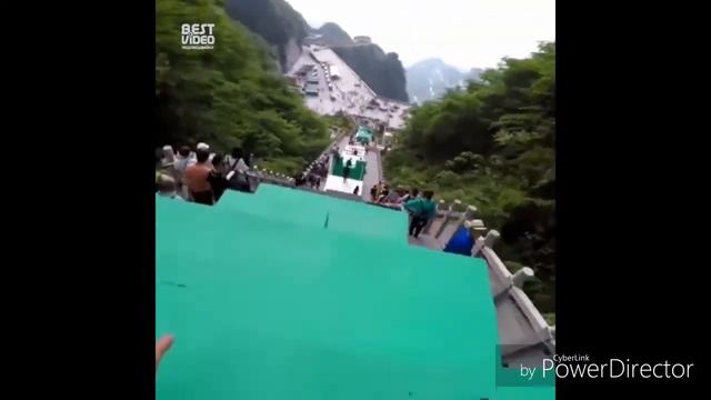 Отличный спуск по китайской лестнице ( Паркур от первого лица ) смотреть онлайн