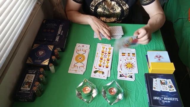 MagicTarot - الجوزاء (Gemini) يحمل هذا الشهر بعض التحديات والفرص المثيرة للاهتمام. смотреть онлайн