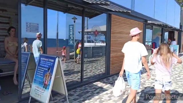 Ялта август2020. Массандровский пляж от начала до конца одним кадром. смотреть онлайн