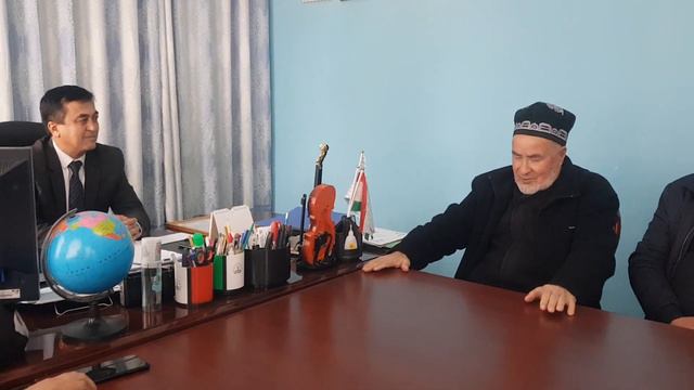 Зодрӯз муборак Қодир Раҳим бо тахалуси (Қодир Ҷуги) Табрикнома аз ҷониби устод Хайриддини Бозор смотреть онлайн