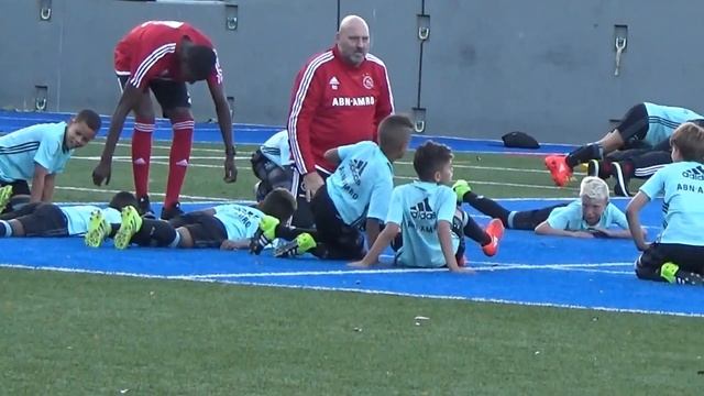Ajax U13 úpoly смотреть онлайн