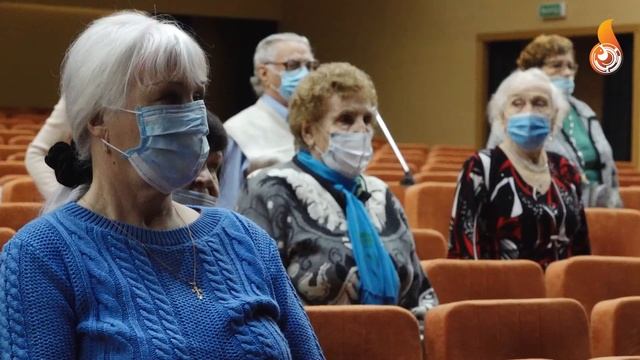 Зал после ремонта собрал первых гостей смотреть онлайн