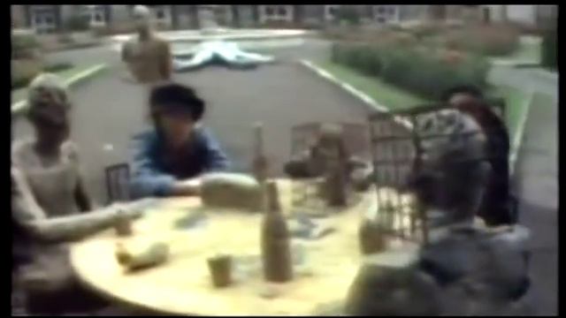 йоко оно.mov смотреть онлайн