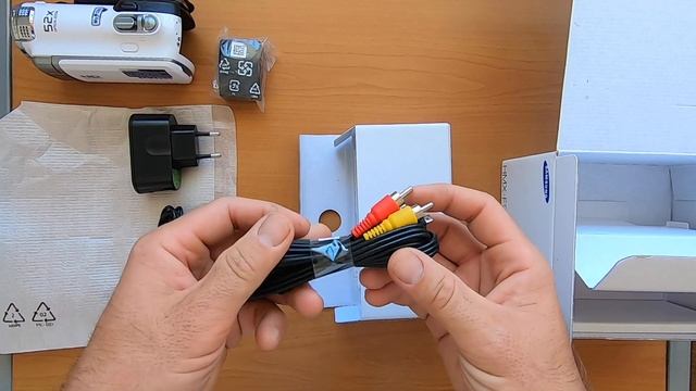 Samsung HMX-F90 Video Kamera Kutu Açılım ve 52x Optik Zoom Test смотреть онлайн
