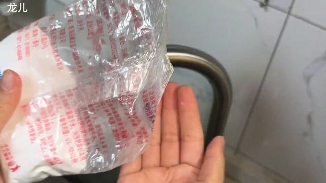 #神奇的小技巧：用衛生紙包住水龍頭，簡單易做，省時省力【百變小廚坊】 #生活小技巧 #家居小妙招 #lifehacks смотреть онлайн