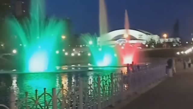 Хабаровск. Фонтаны на верхнем пруду