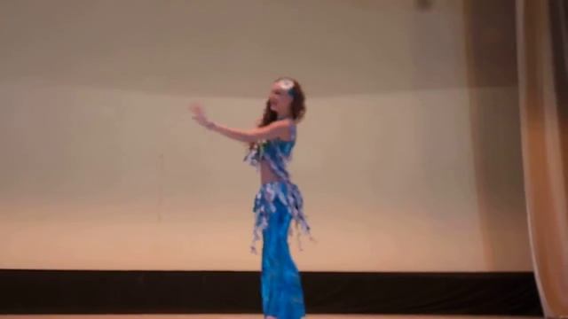 Шилова Юлия.Табло соло.3 место.постановка Н.Комиссаровой .Восточные танцы смотреть онлайн