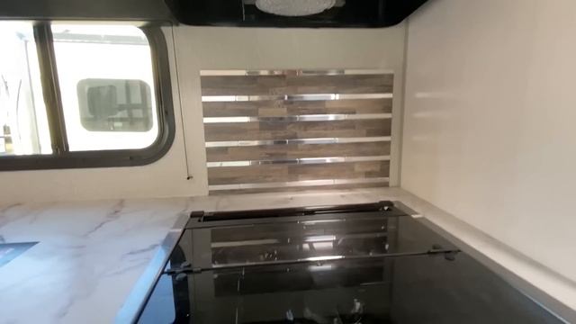 My FAVORITE Travel Trailer So Far! This 2021 Camper Has A Perfect Layout! Camper Tour