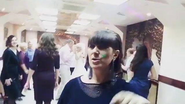 Танцы на свадьбе!) смотреть онлайн