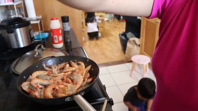 Nagluto Ako Ng Garlic Shrimp At Beans Sprout Spring Rolls смотреть онлайн