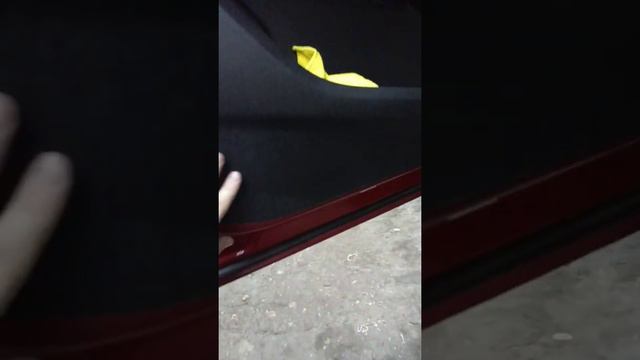 Пежо 3008, ( Peugeot 3008 ) передняя обшивка двери. как снять?