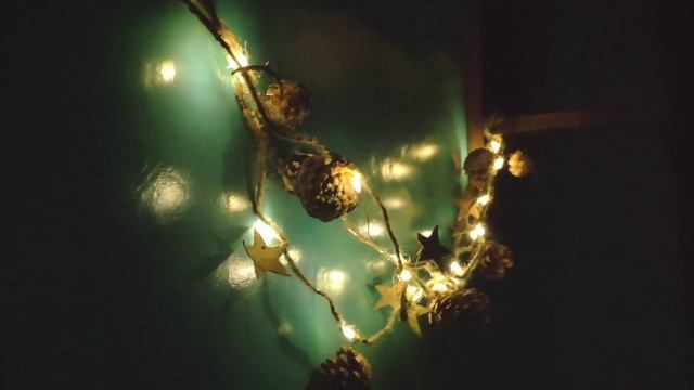 Атмосферная гирлянда на новый год / Шишки елки звезды / Не Просто гирлянда / Скоро Новый год смотреть онлайн