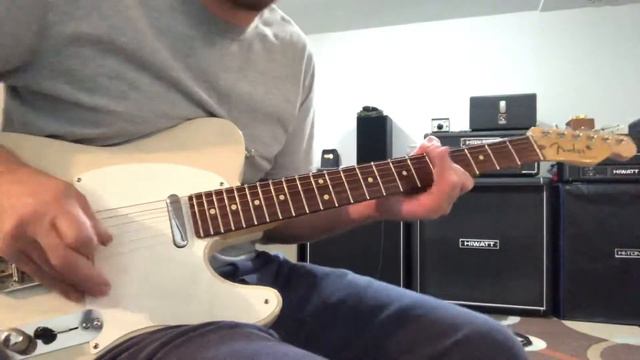 EV SRO+Celestion Alnico Cream смотреть онлайн