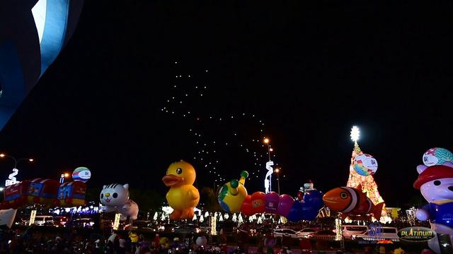 MOA Holiday Skylight Drone Show - January 1, 2020 смотреть онлайн
