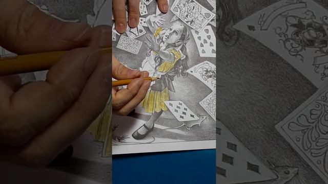 Yellow dress in Alice's Adventures in Wonderland and Crayola pencils. смотреть онлайн