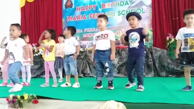 Play group dance TK Maria Ferrari смотреть онлайн