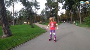 МОЙ АКТИВНЫЙ ДЕНЬ на Роликах в Парке для детей! Ярослава научилась новым ТРЮКАМ!