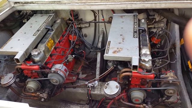 2x Volvo Penta AQ170