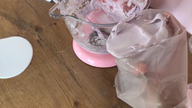 Sucettes Meringues- Lollipops Meringues