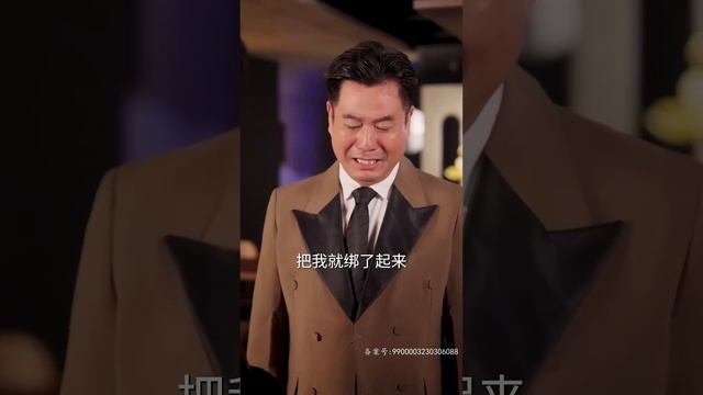 【ENG SUB】贅婿小夥被妻子和丈母娘羞辱多年，竟然還要求替撞死人的小舅子頂罪，忍無可忍之下他決定公開身份，還召喚了四位頂級靚女手下，原來他的真實身份是《新：天骄》全集#男频#战神#逆袭#短剧#都 смотреть онлайн